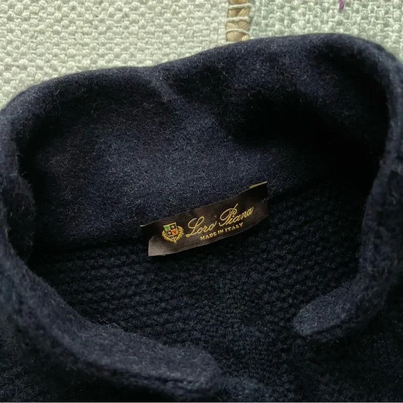 Loro Piana Navy Blue 100% Cashmere Cable Knit Button Front Cardigan Sweater 48 M - Picture 8 of 10